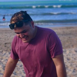 Meet your Posher, Jean